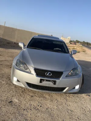 Used Lexus IS in Yafran