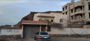 500 m2 More than 6 bedrooms Villa for Sale in Aden Al Buraiqeh