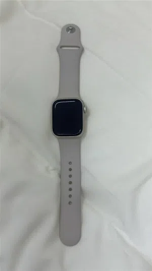 Apple smart watches for Sale in Al Sharqiya