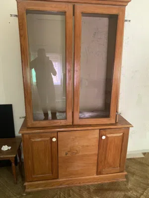 خزانة زجاج للبيع