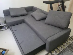 بيع صوفه وتلفاز ومكتب مستعجل بسعر قليل جدا
