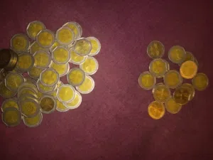 عملات معدنية