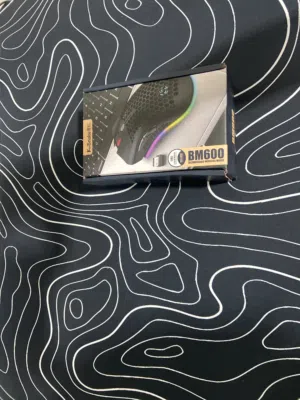 عرض ماوس باد ضد الماء قياس90x45 اللون الأسود مع ماوس اللون الأبيض وتقدرون تأخذون الماوس لحاله