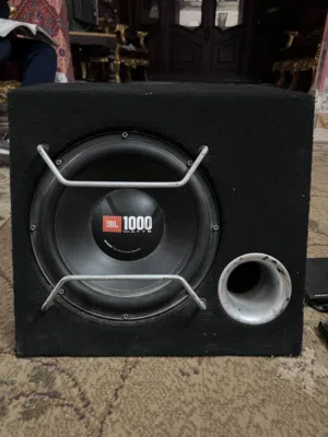 مضخم صوت JBL 1000w بازوكا تتركب في شنطه العربيه مقاس 65 في 70سم اصليه