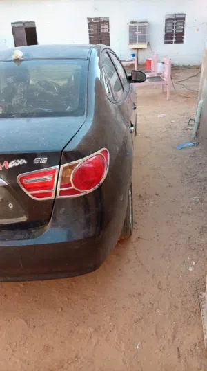 Used Hyundai Avante in Khartoum