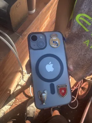 iPhone 14 blue