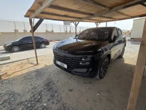 Used Jetour Dasheng in Um Al Quwain
