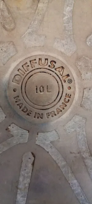 طنجره ضغط فرنسي اصليه وآمنه