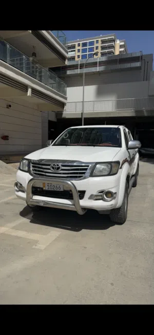 تيوتا بيكاب هايلوكس 2014 فحل 4x4