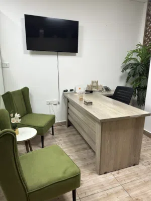 مطلوب شريك لشركة تجارية قائمة في العاصمة عمان المملكة الاردنيه