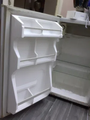 تلاجه الكتروستار  ميني