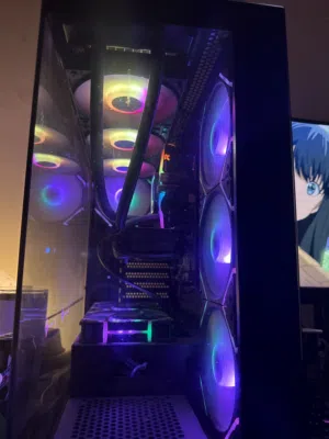 بي سي 4070 مع شاشة BENQ 2k منحنية 165 هيرتز