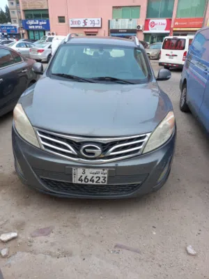 للبيع سيارة GAC GS5