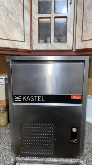 آيس ميكر Ice Maker
