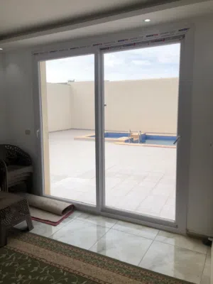 استراحه للبيع حوض سباحة 10*3
