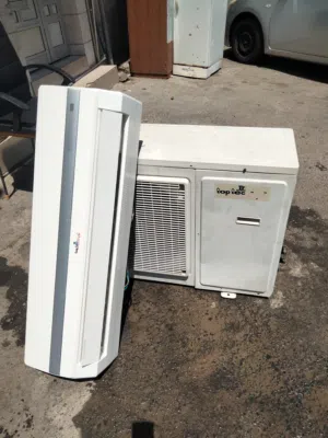 2ton split AC for sale good condition good working with fixing exchange offer