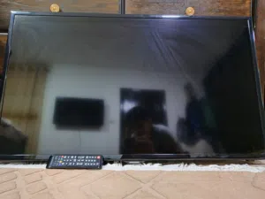 شاشة سامسونج 40 إنش لفهم المنتج أكثر أنزل لصندوق الوصف