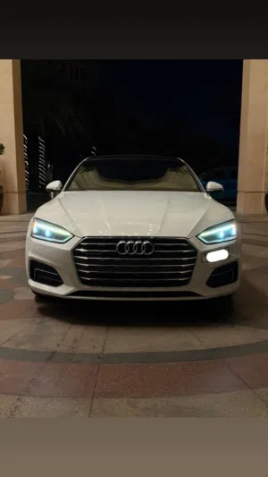 Audi A5  quattro