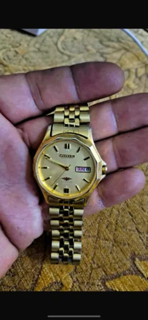 من النوادر ستيزن اتوماتيك بسعر حرق