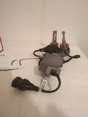 لمبات led مستعمل بحالة الوكالة كان راكب على جيب شيروكي