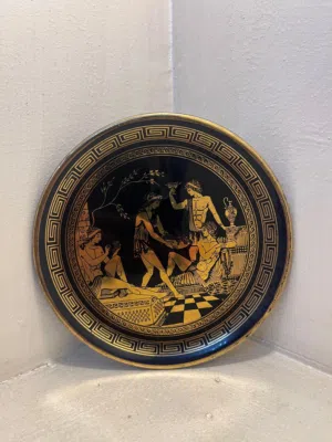 طبق مزخرف بماء بالذهب عيار 24