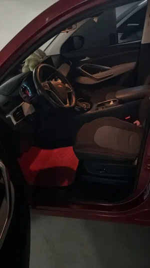Used Chevrolet Captiva in Dubai