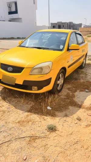 Used Kia Pride in Tripoli