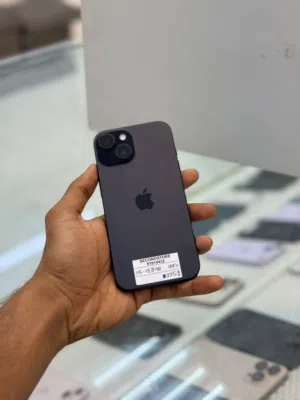 iPhone 15-128 GB with 99% BH - Fine condition device