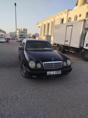 مرسيدس بنز E230