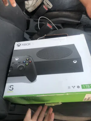 Xbox series s 1T استعمال شهر
