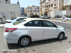 Toyota Yaris 2016 automatic