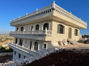فيلا جديده لم تسكن ولم تؤثث  بعبين