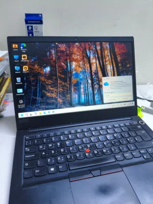 لاب توب Lenovo