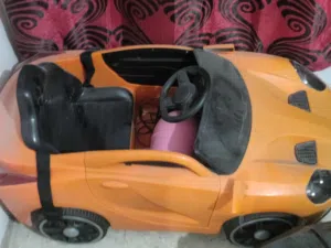 سيارة اطفال للبيع