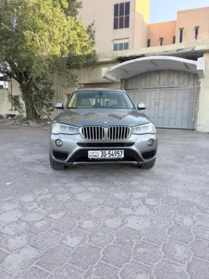bmw x3 2015  بحاله فوق الممتازة سيرفيس منتظم حتي الآن 2015