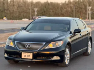 لكزس 460  / وارد اليابان وليس امريكا  / 2009  فل ابشن سيارة بحالة وكالة