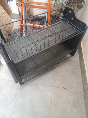 سقطار معلقة بلم