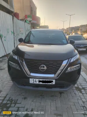 Used Nissan Rogue in Basra