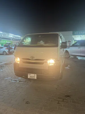 Toyota haice 2017