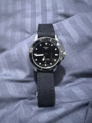 Analog Quartz Tissot watches for sale in Amman