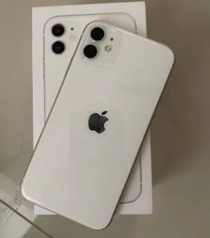 Apple iPhone 11 128 GB in Muscat