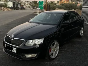 سكودا اوكتافيا 2015