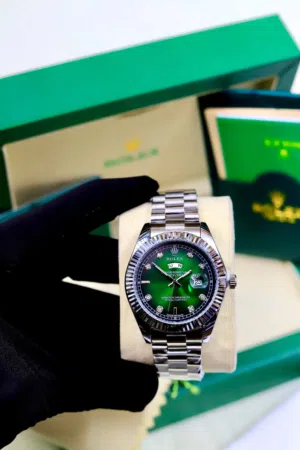 ساعات رولكس العالمية مختومة