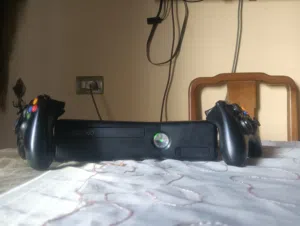 xbox 360s للبيع