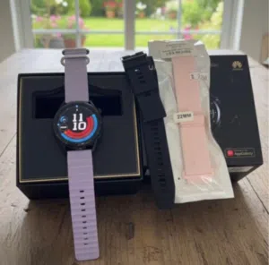 للبيع ساعة اصلية *Huawei Watch gt 3*  مشترينها من الوكيل نفسه واستخدام بسيط جداً
