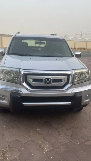 هوندا بايلت