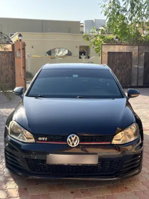 فولكسفاغن قولف GTI 2016 هاتشباك ماشي 152 الف للبيع.