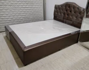 سرير مستعمل نظيف جدا