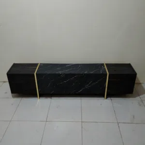 طاولة تلفزيون عصري طراز فيرون