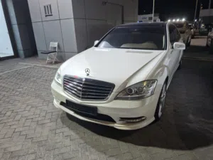 للبيع مرسيدس s350موديل 2010